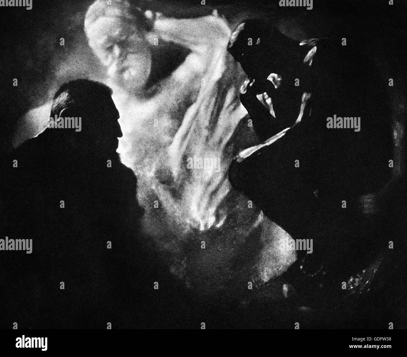 Auguste Rodin avec sa sculpture le Penseur. Portrait par Edward Steichen, c.1905 Banque D'Images