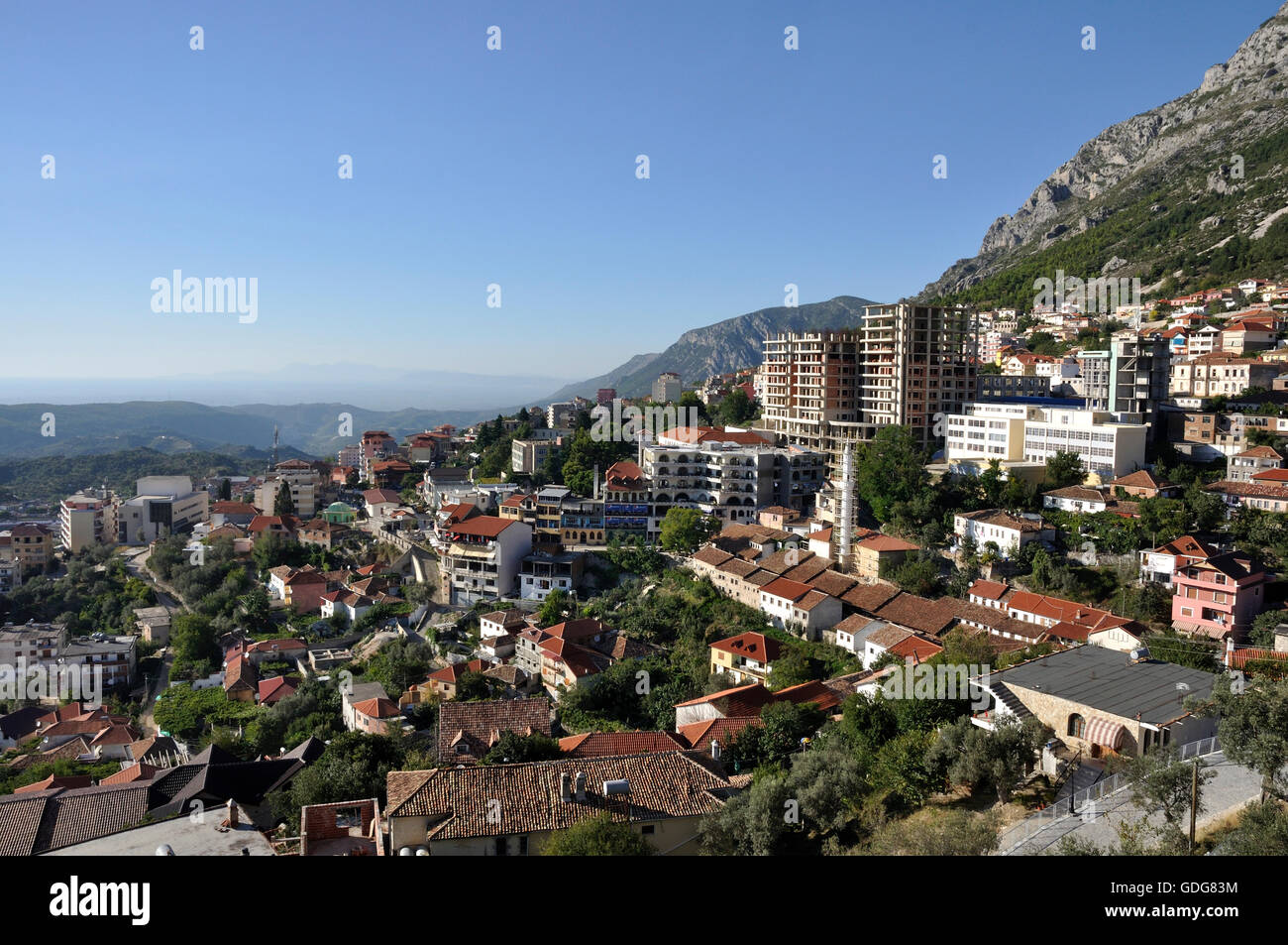 Vue depuis le château de Rozafa sur la ville de Shkodër en Albanie Banque D'Images