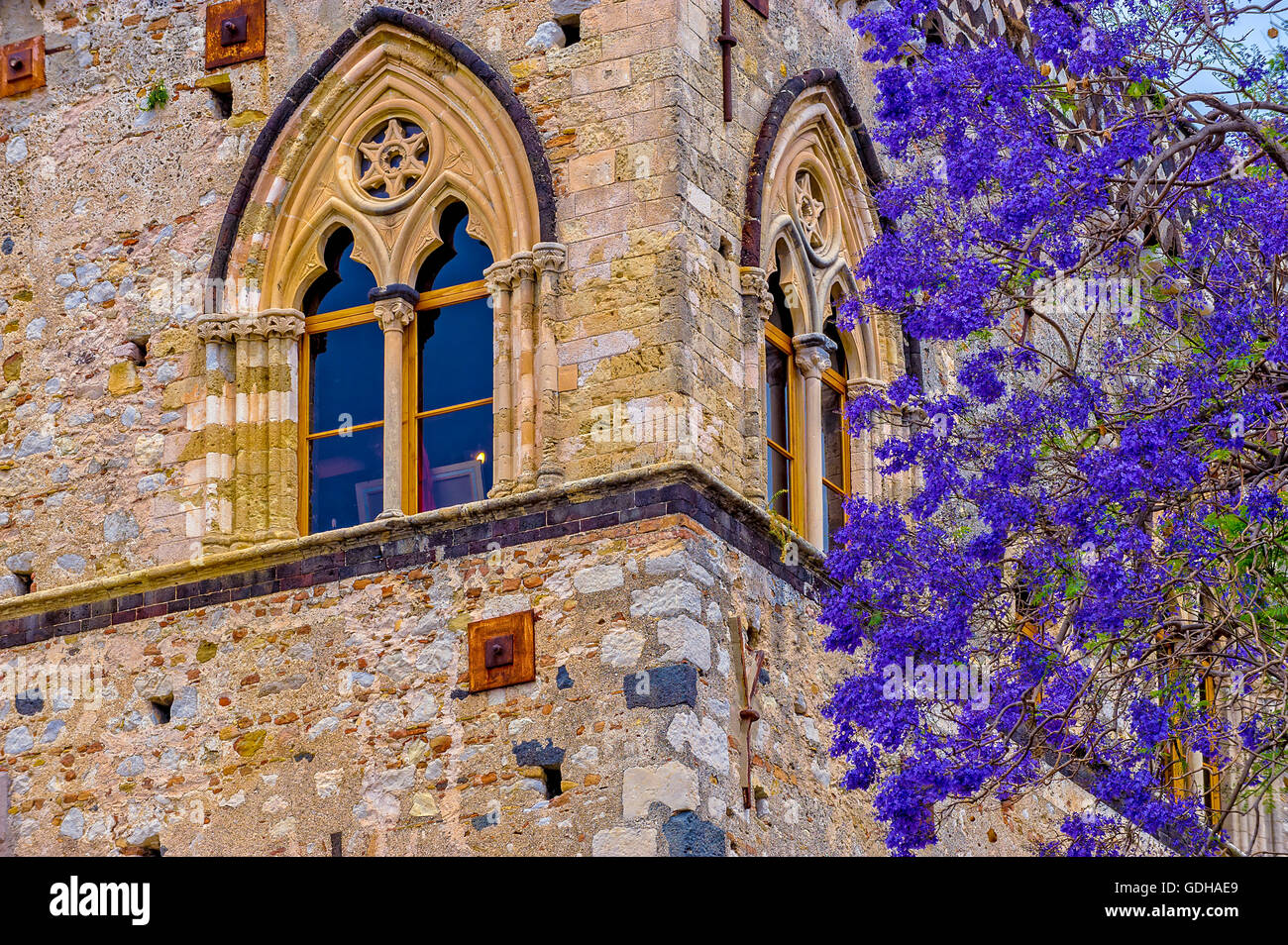 Italie Sicile Taormina Duchi di Santo Stefano Palace - Fenêtre Banque D'Images