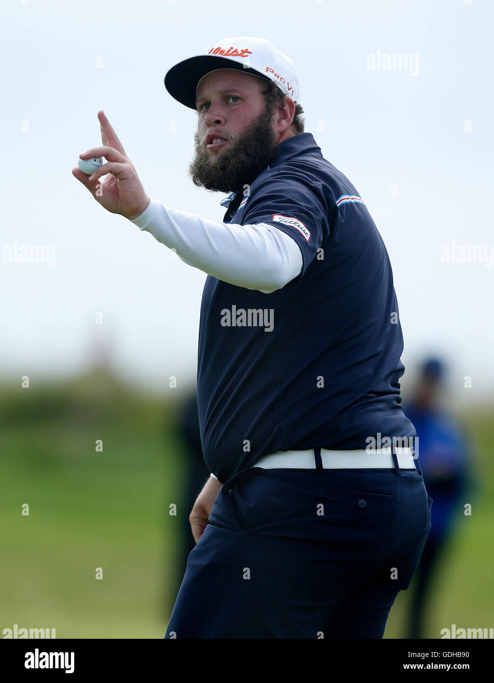 L'Angleterre Andrew Johnston célèbre son birdie au 3ème jour pendant quatre de l'Open Championship 2016 au Royal Troon Golf Club, South Ayrshire. Banque D'Images