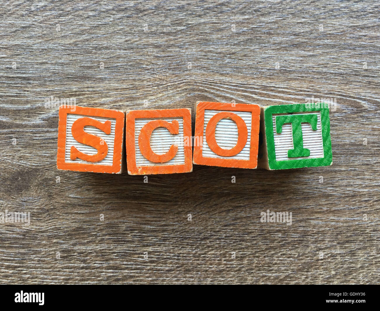 SCOT mot écrit avec une cale en bois lettre toys Banque D'Images