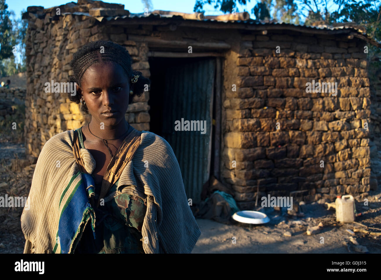 Jeune femme appartenant à l'Agow personnes ( Ethiopie) Banque D'Images