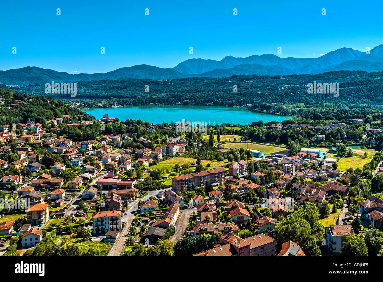 Italie Piémont Val di Susa Avigliana vue du château - Vue du Grand Lac d'Avigliana Banque D'Images