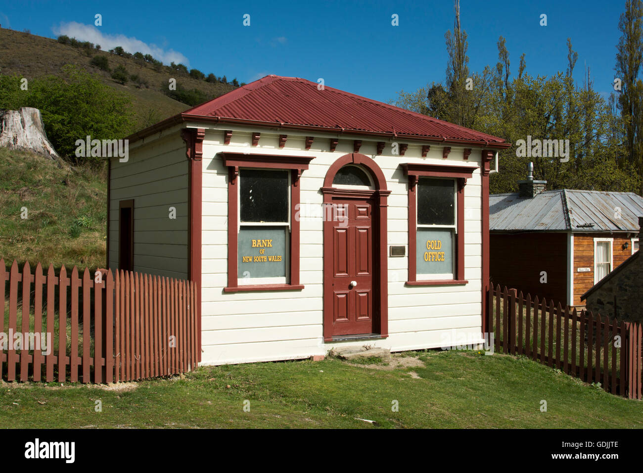 Vieil Or-d'achat de la Banque de la Nouvelle Galles du Sud à Saint Bathans est un souvenir de la grande ruée vers l'or d'Otago en Nouvelle-Zélande. Banque D'Images