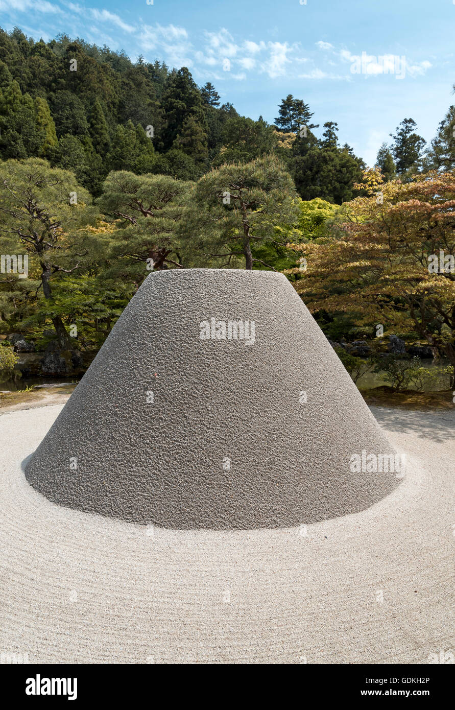 Kogetsudai tas de sable à Ginkaku-ji (Temple Zen de pavillon d'argent), Kyoto, Japon Banque D'Images