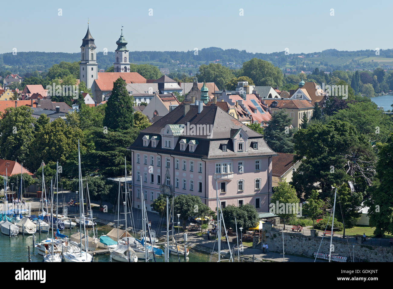 Les églises et le port, le lac de Constance, Lindau, Bavière, Allemagne Banque D'Images