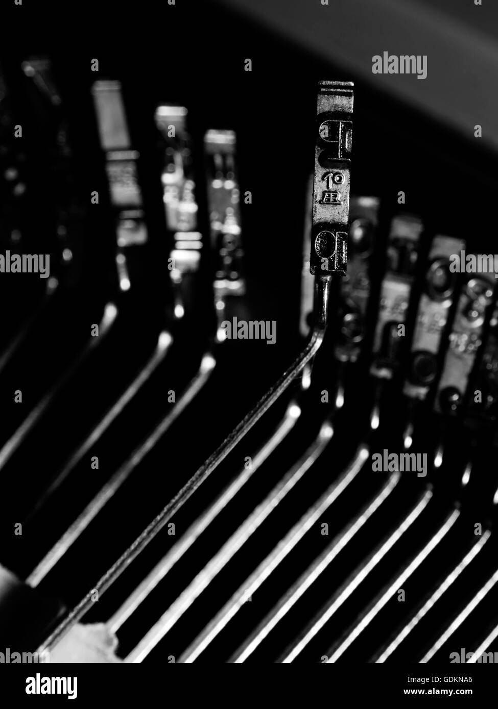 Mécanisme dans une machine à écrire vintage Banque D'Images