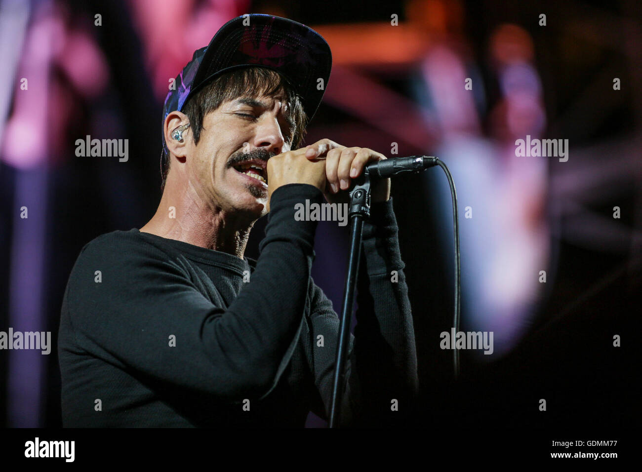 Red Hot Chili Peppers en prestation au Festival d'été de Québec, dans la ville de Québec, le samedi 16 juillet 2016. Banque D'Images