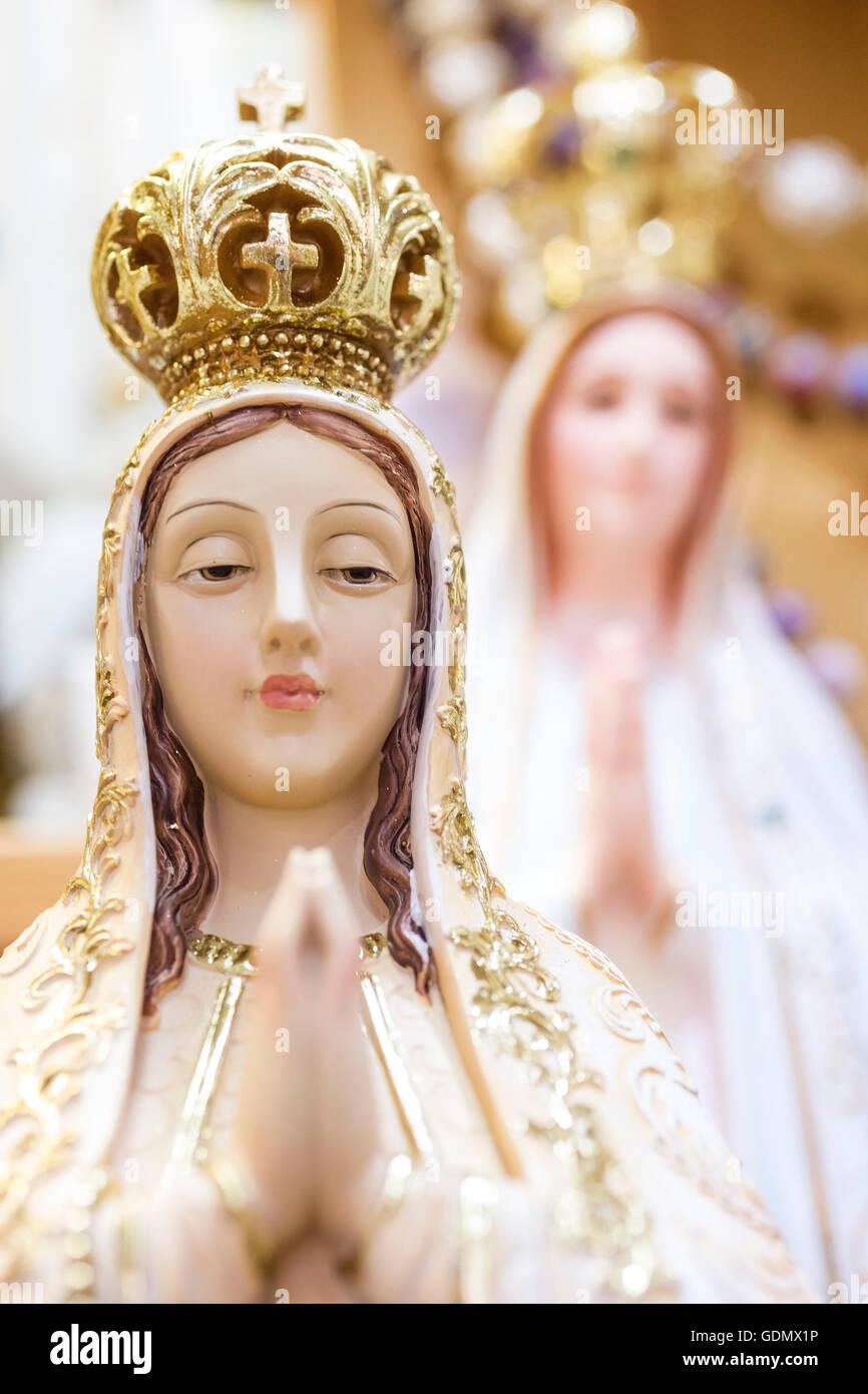 Madonna chiffres avec couronne, religieux kitsch, Fátima, Santarem, Portugal, Europe, voyage, photographie de voyages Banque D'Images