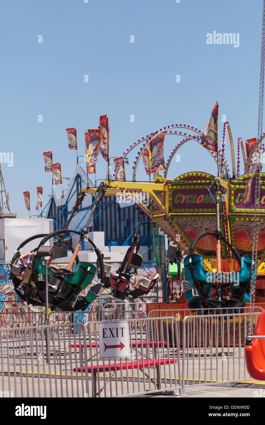 Costa Mesa, CA - le 16 juillet 2016 : départ à la tornade Orange County Fair à Costa Mesa, CA le 16 juillet 2016. Usage éditorial uniquement. Banque D'Images
