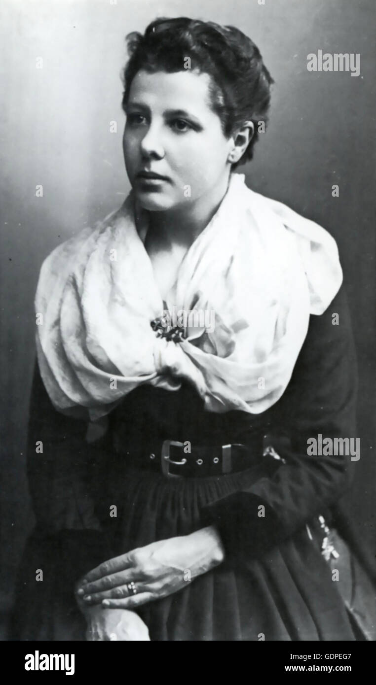 ANNIE BESANT (1847-1933) socialiste britannique né en Inde et leader des droits civils en 1865 photographié Banque D'Images