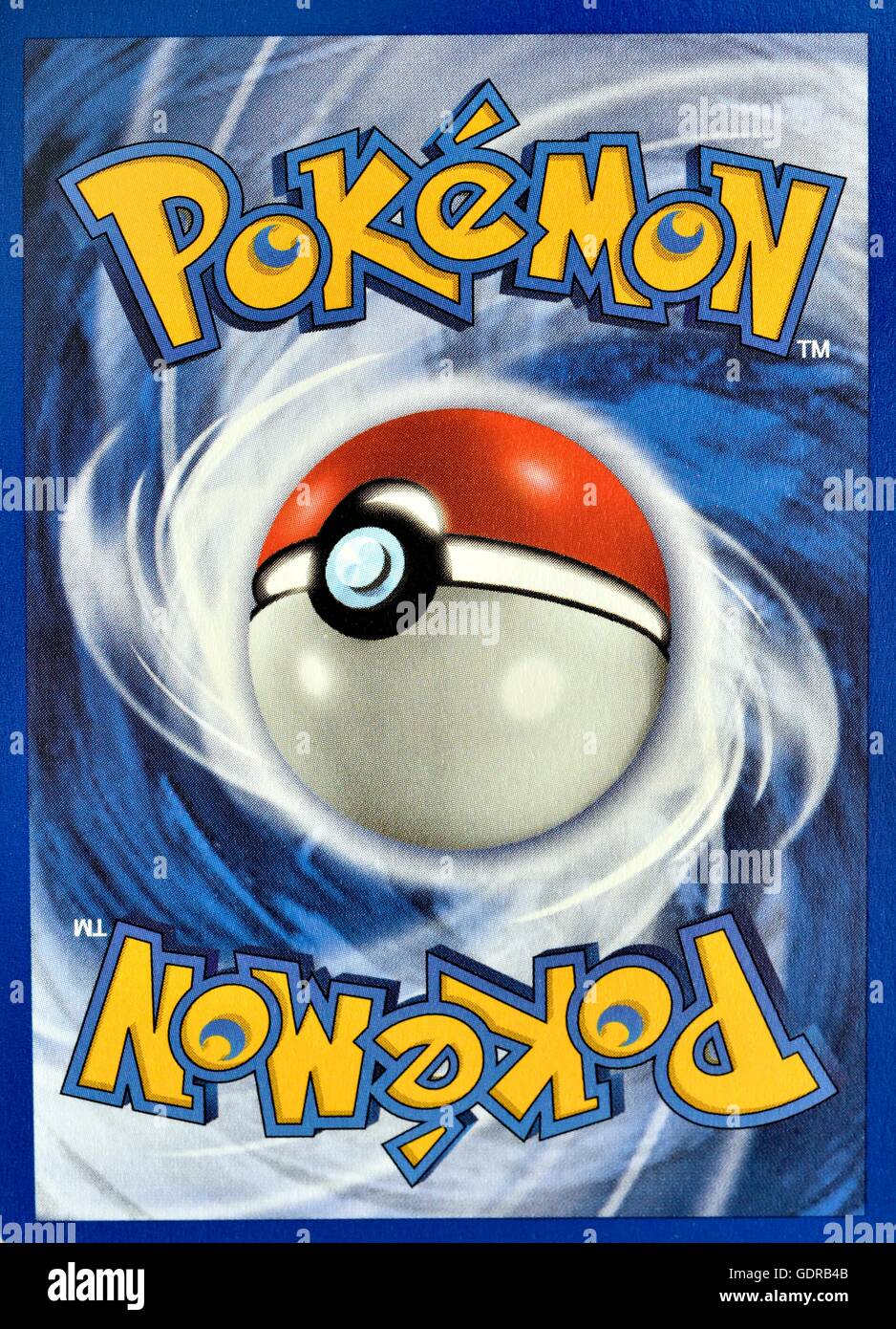 Jeu de cartes Pokemon Photo Stock - Alamy