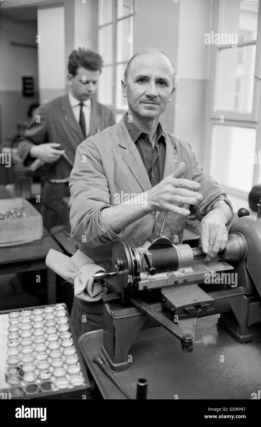 Les travailleurs italiens à Pforzheim, Allemagne, 1966 Banque D'Images