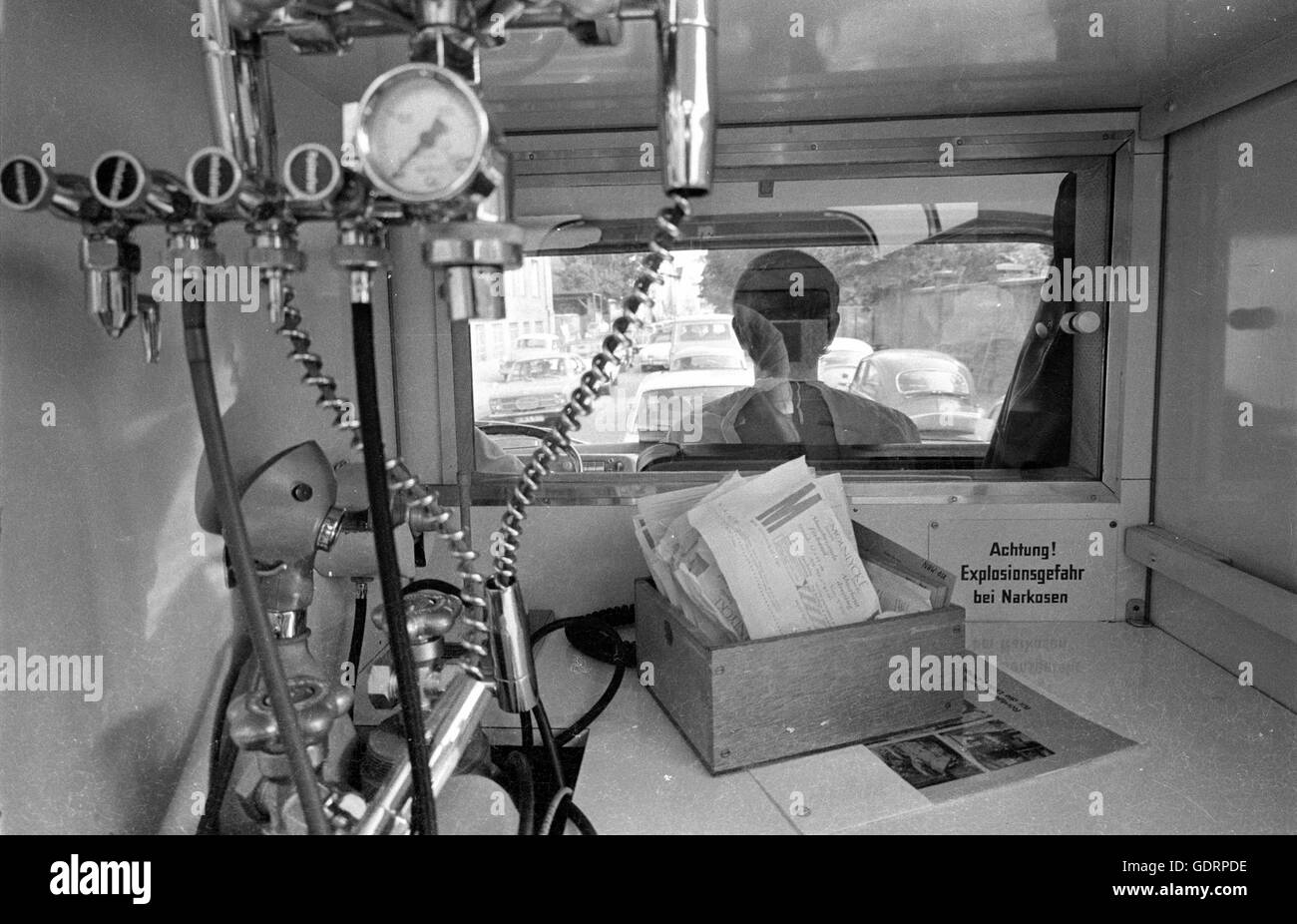 Voiture de sauvetage dans l'action, 1970 Banque D'Images