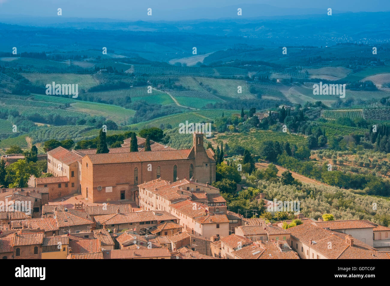 Ville de San Gimignano et paysage, panorama,Toscane, Italie Banque D'Images