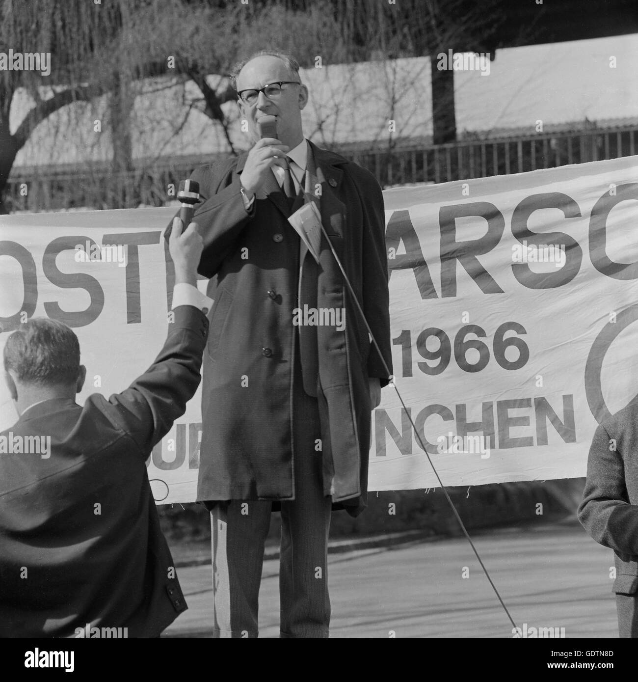Mars démonstration à Augsbourg, 1966 Banque D'Images