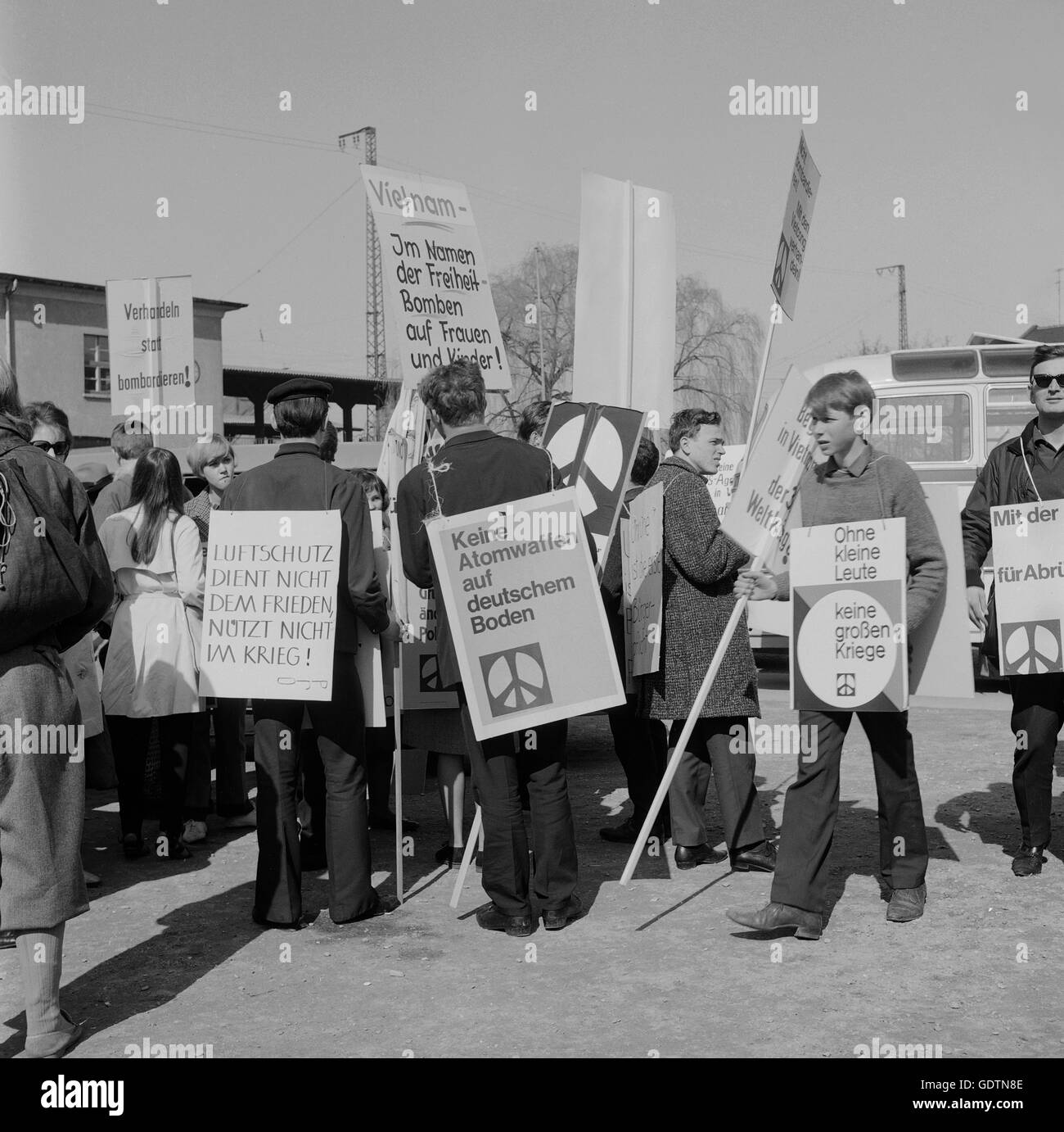 Mars démonstration à Augsbourg, 1966 Banque D'Images