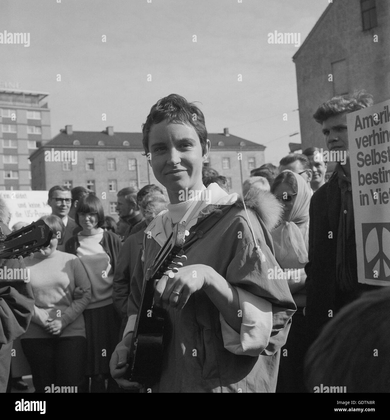 Mars démonstration à Augsbourg, 1966 Banque D'Images