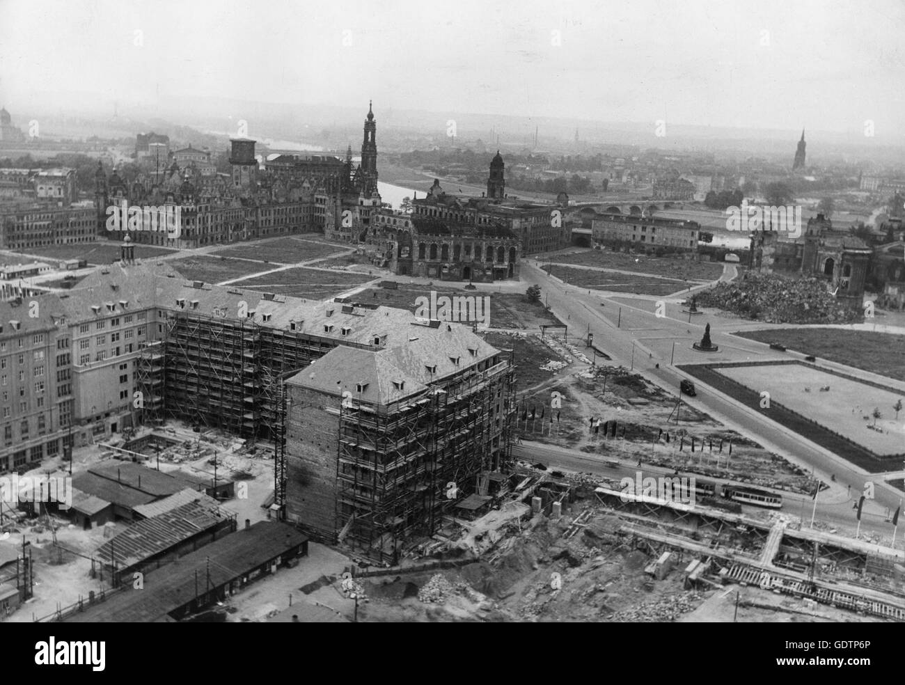 Vue sur la destruction de Dresde, 1956 Banque D'Images