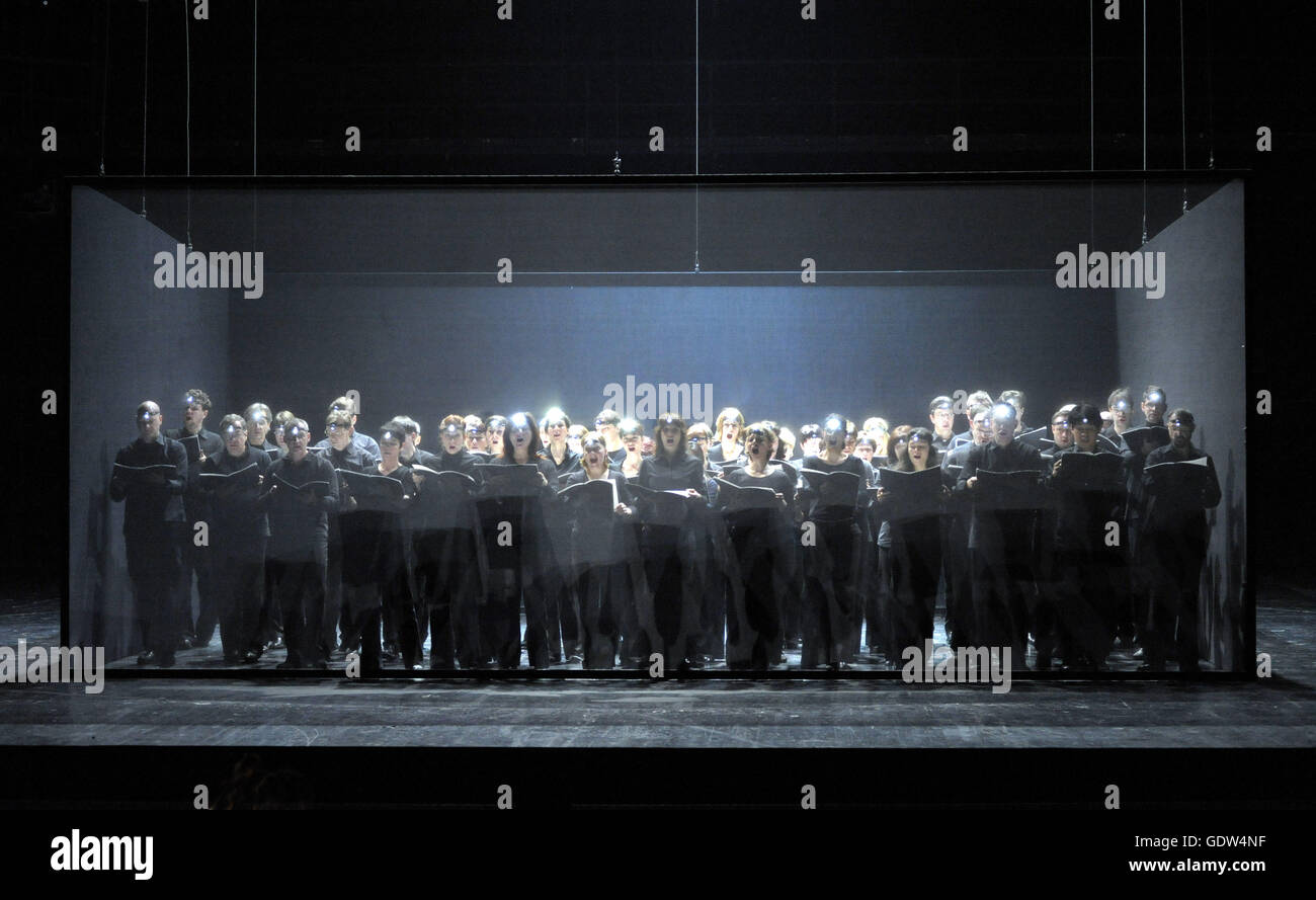 'Romance', mise en scène Jasmina Hadziahmetovic Banque D'Images