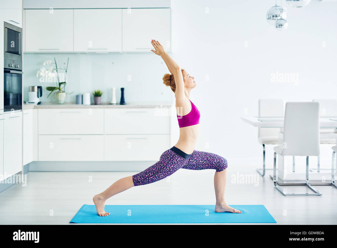 Entraînement dans la cuisine Banque D'Images