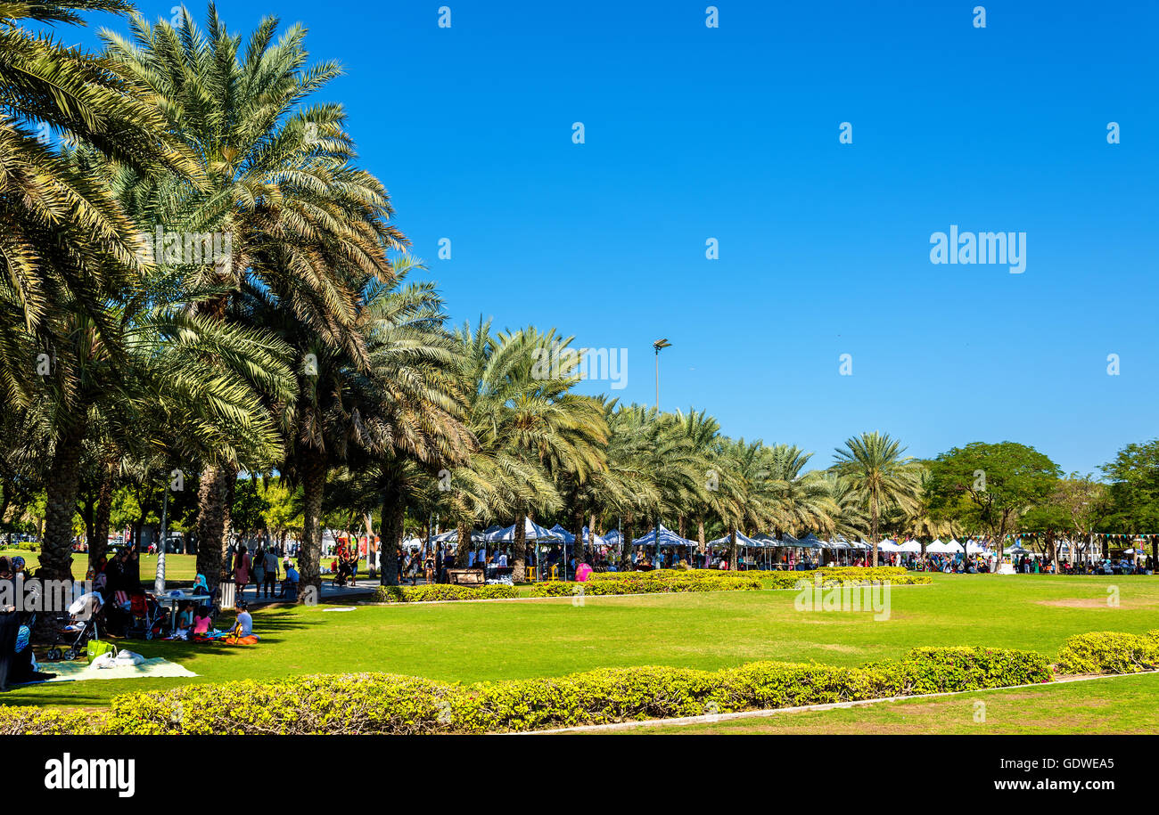 Avis de Zabeel park à Dubaï, Emirates Banque D'Images