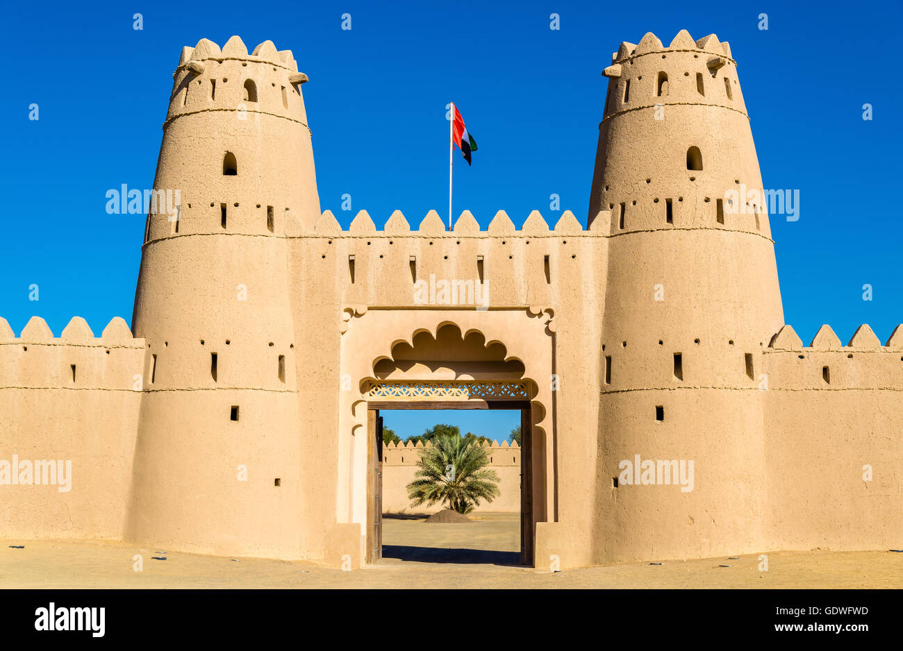 Entrée de Al Jahili Fort à Al Ain, ÉMIRATS ARABES UNIS Banque D'Images