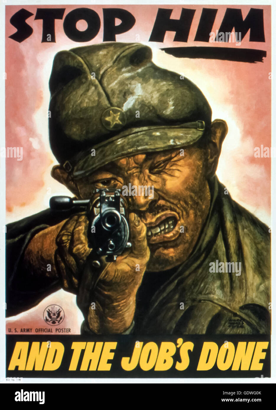 "L'ARRÊTER ET LE TRAVAIL EST FAIT" du gouvernement US World War 2 affiche de propagande anti-japonais publié en 1945 décrit un soldat japonais sans merci à la visée de son fusil Arisaka le spectateur ; artwork par Harry Morse Meyers (1886-1961) publié en 1945. Banque D'Images