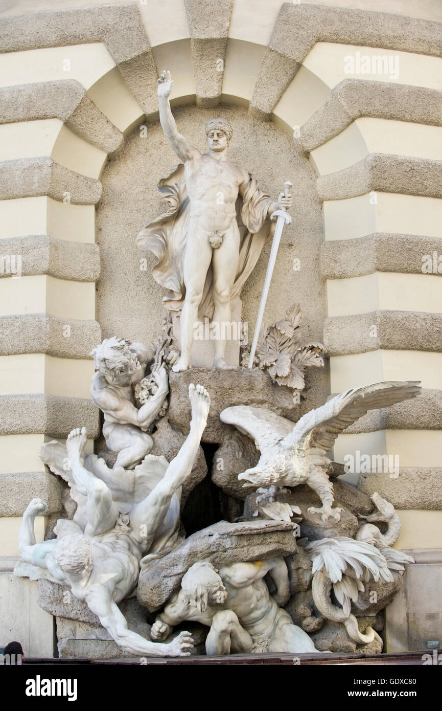 Fontaine, Michaelerplatz square, le palais impérial de Hofburg, Vienne, Autriche, Europe Banque D'Images