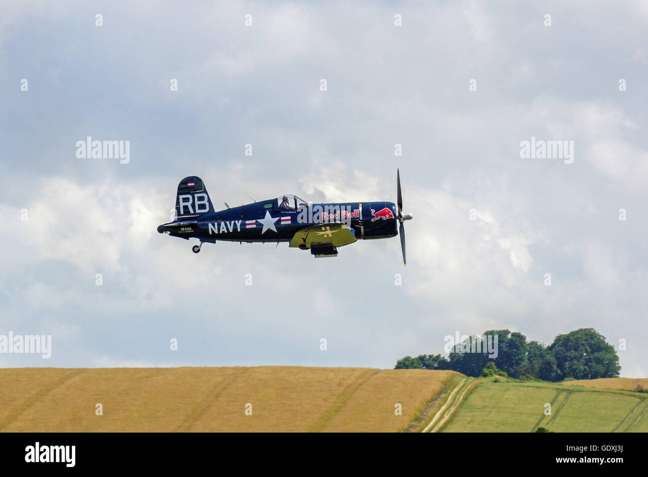 F4U-4 Corsair à la RAF Duxford Flying Legends 2016 Banque D'Images