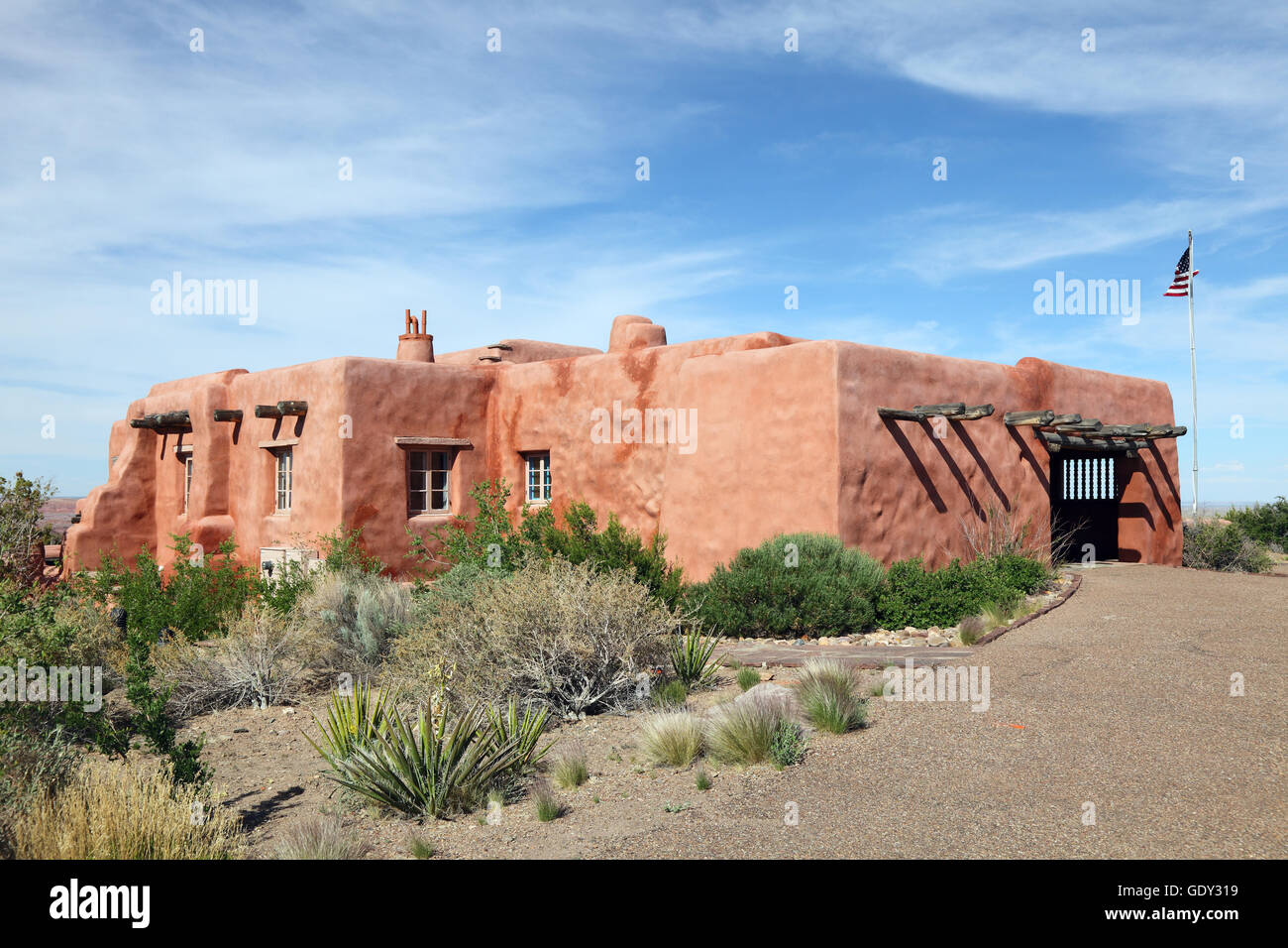 Géographie / voyages, USA, Arizona, Petrified Forest National Park, Painted Desert Inn dans Adobe Stil, vue extérieure, Additional-Rights Clearance-Info-Not-Available- Banque D'Images