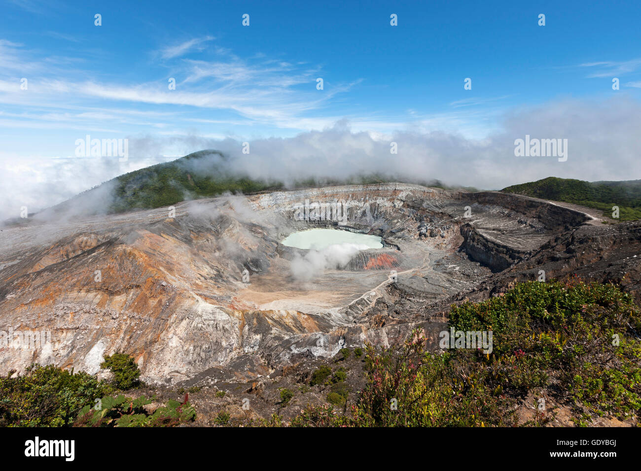Poas volcan Banque de photographies et d'images à haute résolution - Alamy