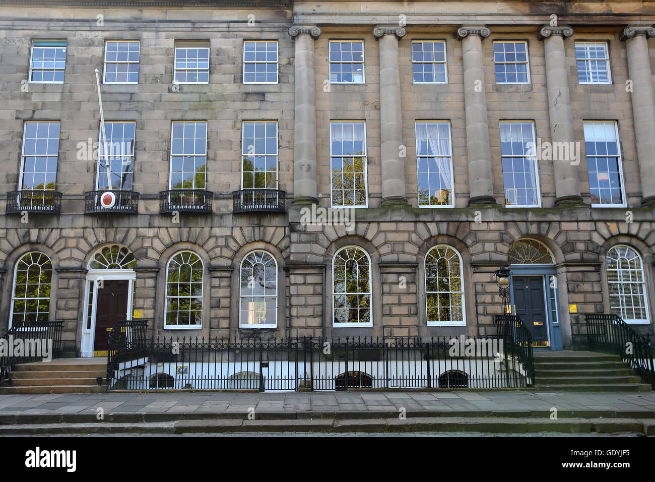 Façade géorgienne à Blenheim Place, Édimbourg Banque D'Images