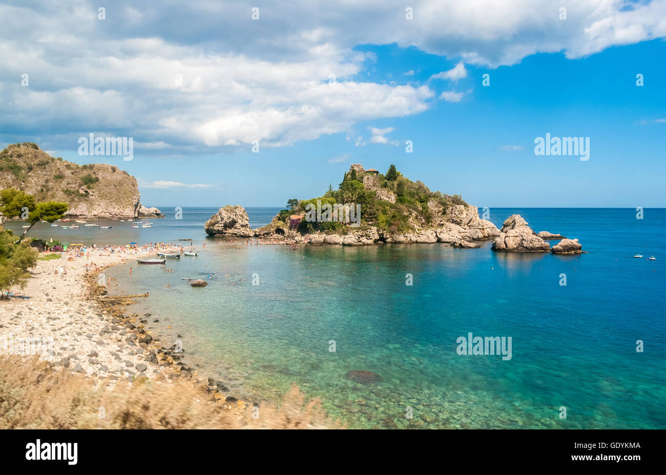 Isola Bella, à Taormina (Sicile), au cours de l'été Banque D'Images