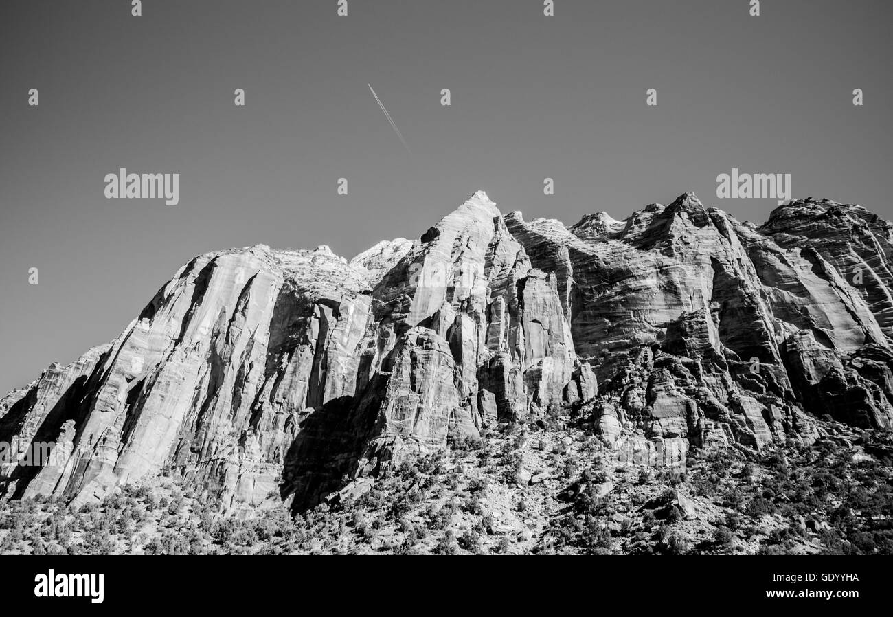 Grande randonnée dans le Parc National du Grand Canyon en Arizona avec style noir et blanc Banque D'Images