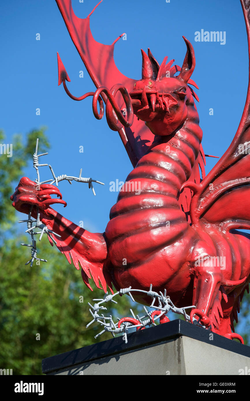Ce dragon Weish donne sur le memorial zone où la 38e Division (Welsh) attaqué Mametz Wood entre 7 - 14 juillet 1916. Banque D'Images