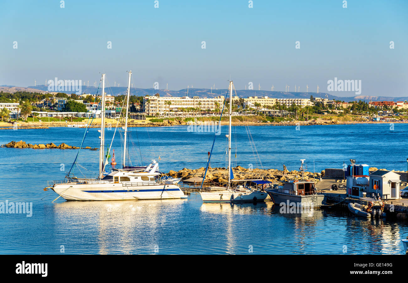 Yachts dans le port de Paphos - Chypre Banque D'Images