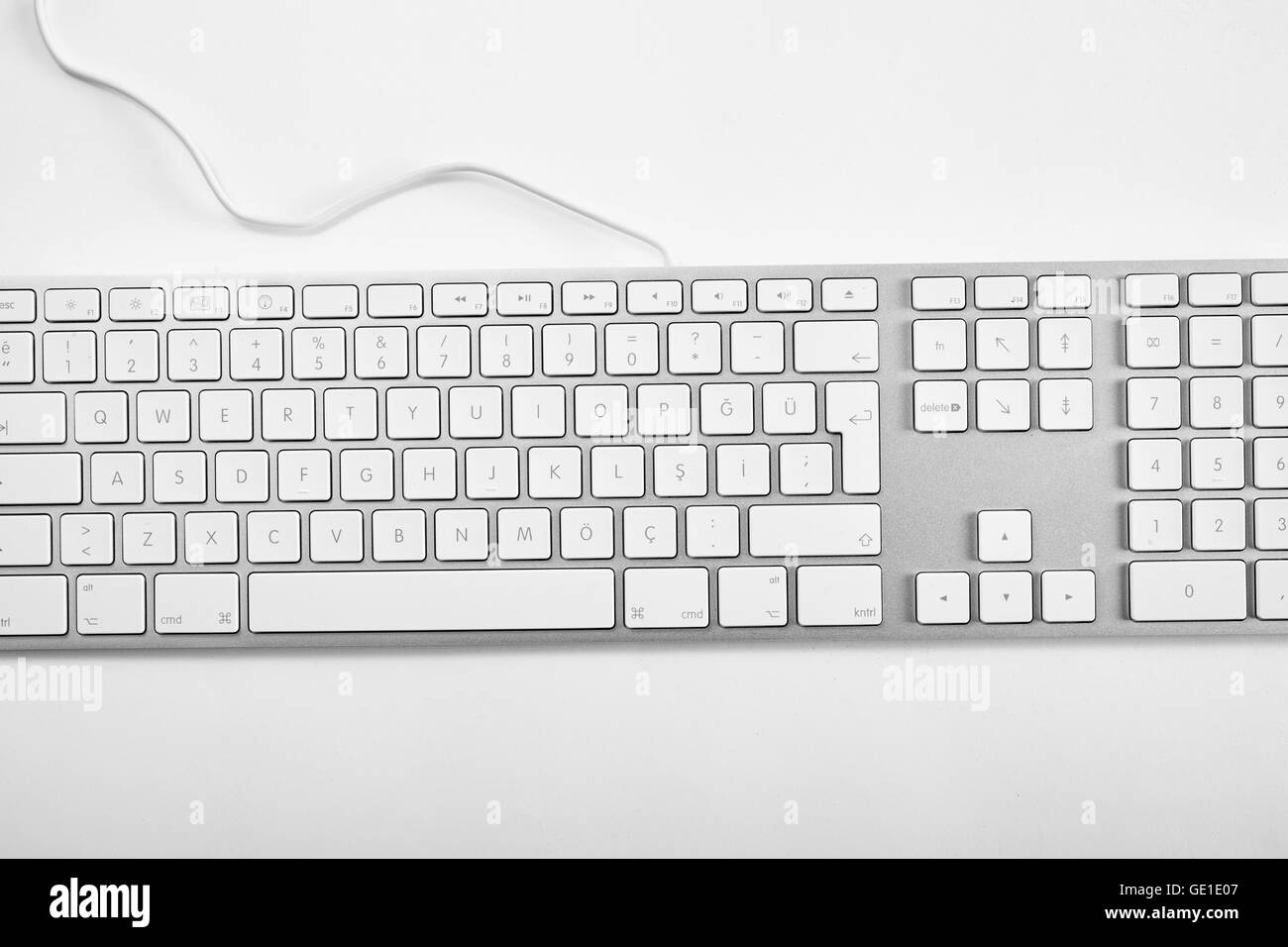 Clavier ordinateur blanc sur fond blanc Banque D'Images Clavier ordinateur blanc sur fond blanc Banque D'Images