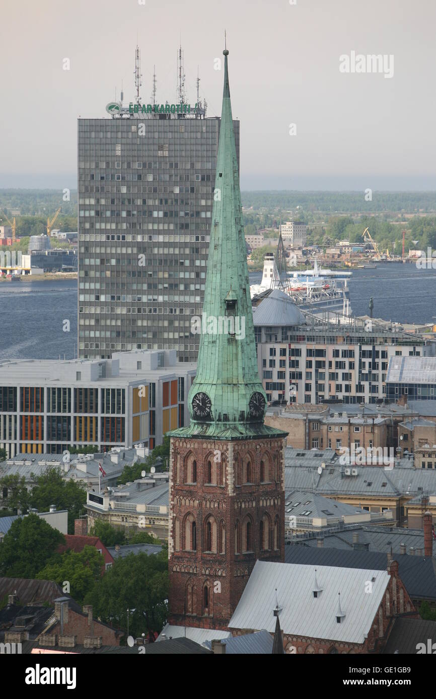 La vue sur la ville de Riga en Lettonie dans la région de la mer Baltique en Europe. Banque D'Images