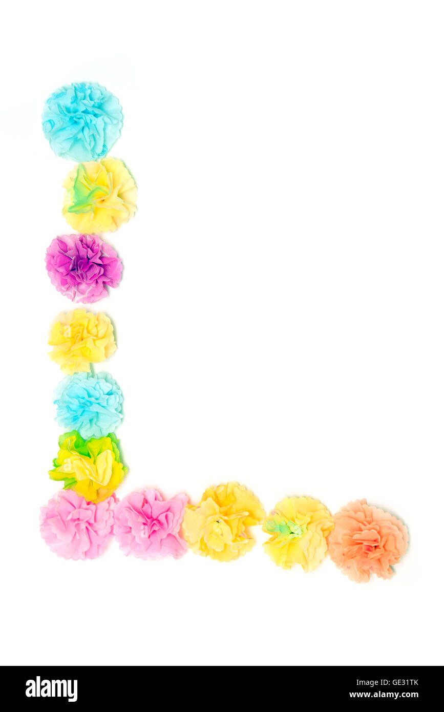 Papier coloré de fleurs artisanales comme alphabet Banque D'Images