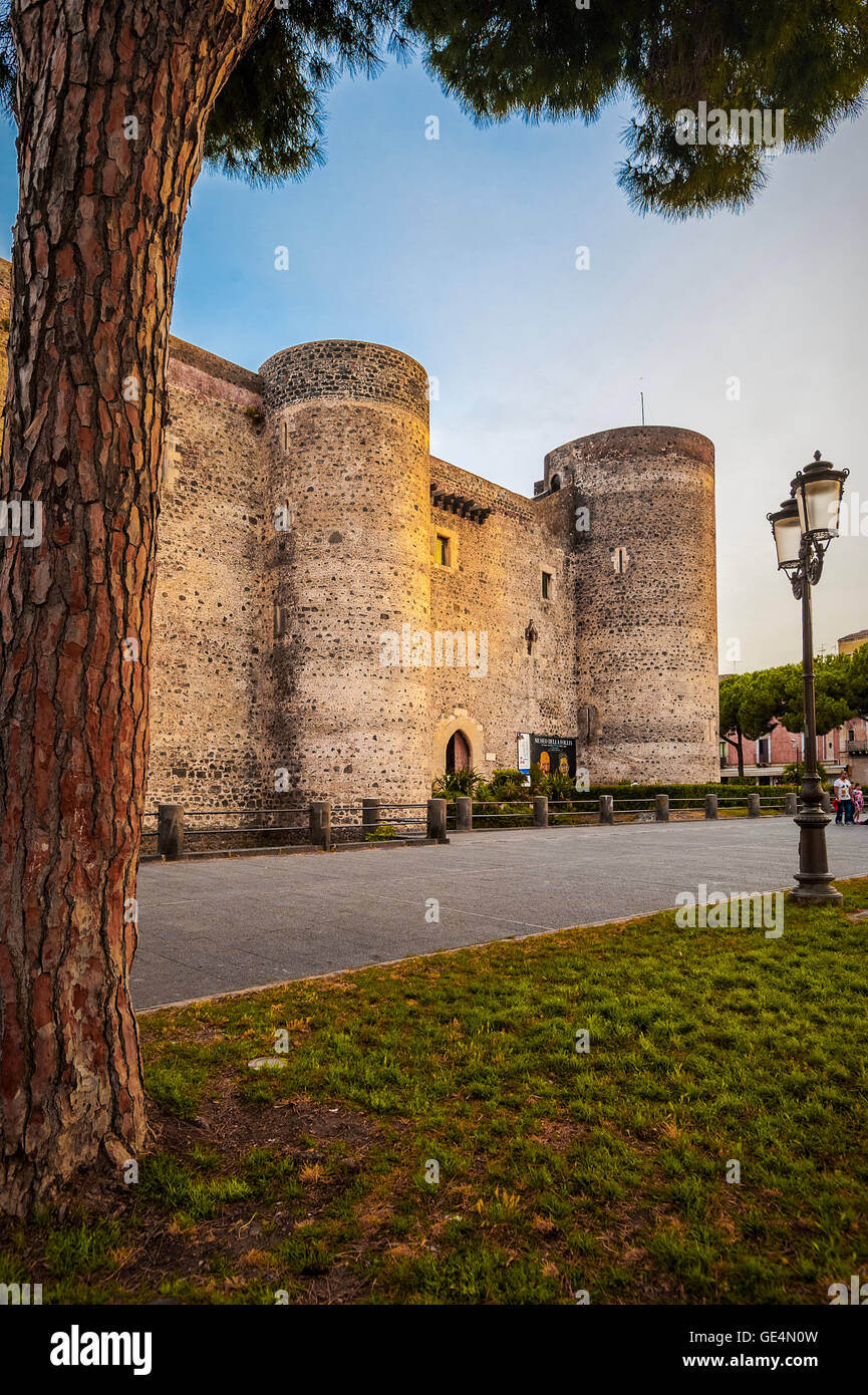 Le château Ursino Catane Sicile Banque D'Images