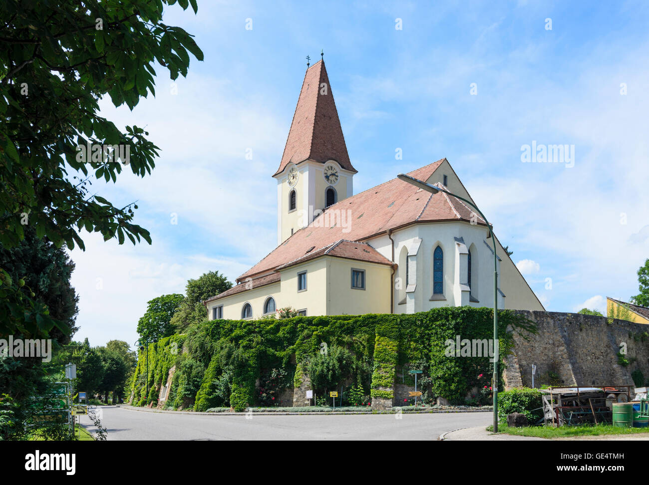 Fels am Wagram : church hl. Margaretha, Autriche, Niederösterreich, Autriche, Donau Banque D'Images