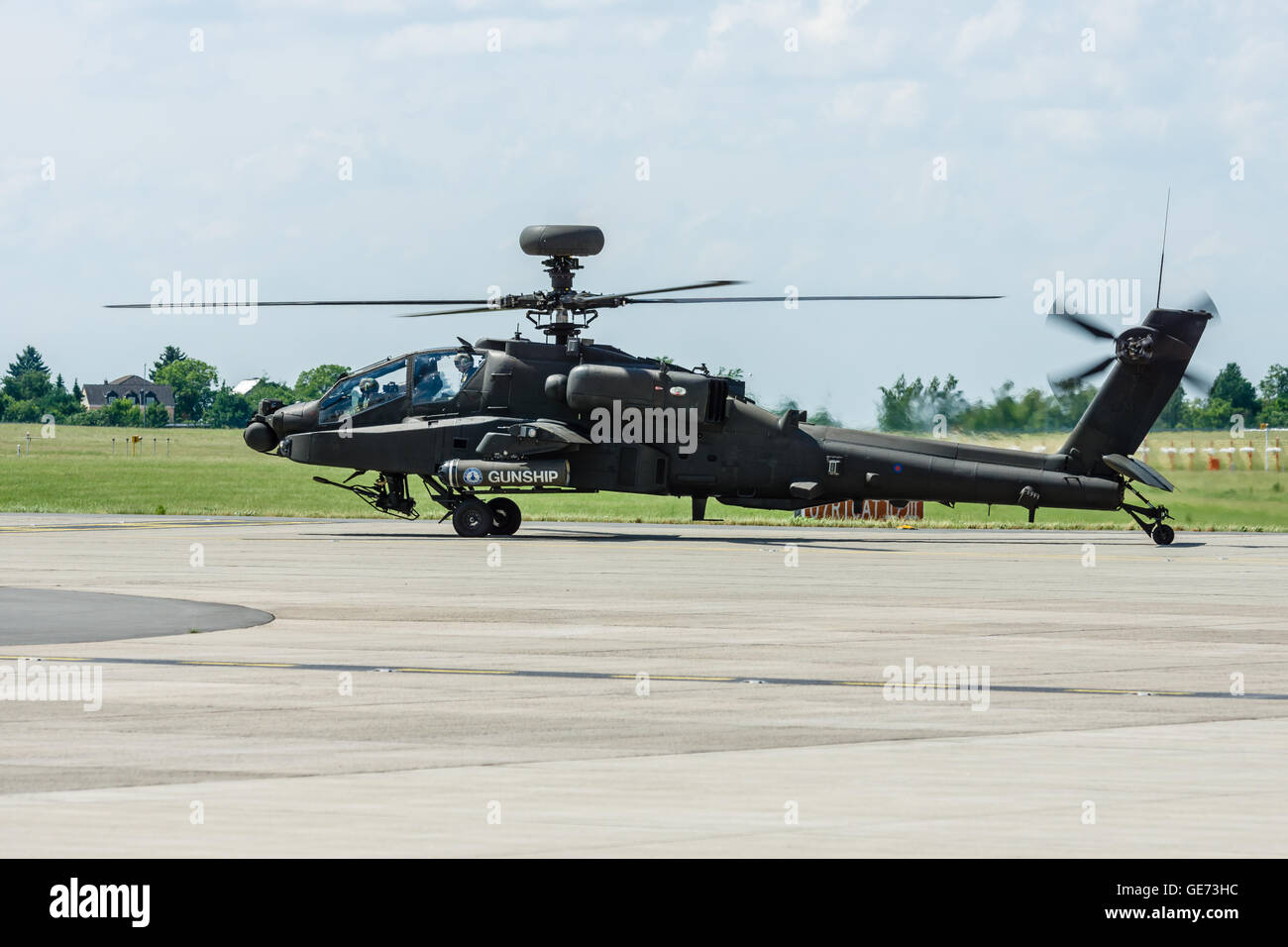 BERLIN, ALLEMAGNE - 03 juin 2016 : Airbus d'attaques d'hélicoptères Eurocopter Tigre. ILA Berlin Air Show Exhibition 2016 Banque D'Images