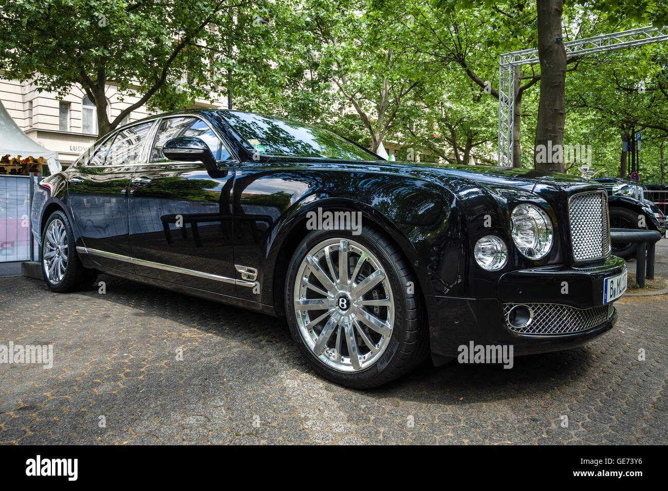 BERLIN - 05 juin 2016 : Une grande voiture de luxe Bentley Mulsanne. Les Classic Days Berlin 2016. Banque D'Images