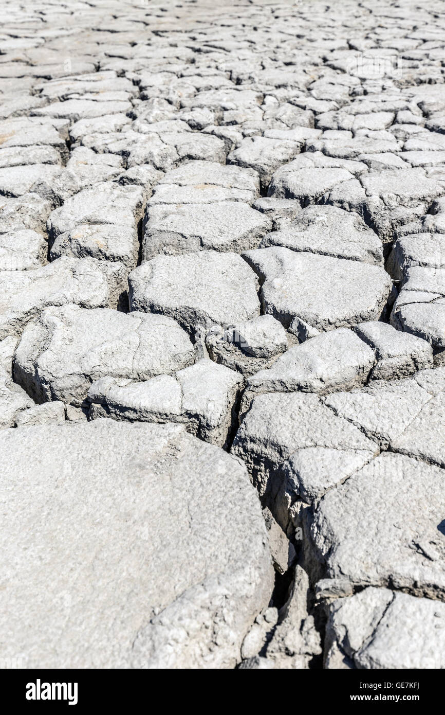 Sur le sol de crack saison sèche, l'effet Global Worming Banque D'Images