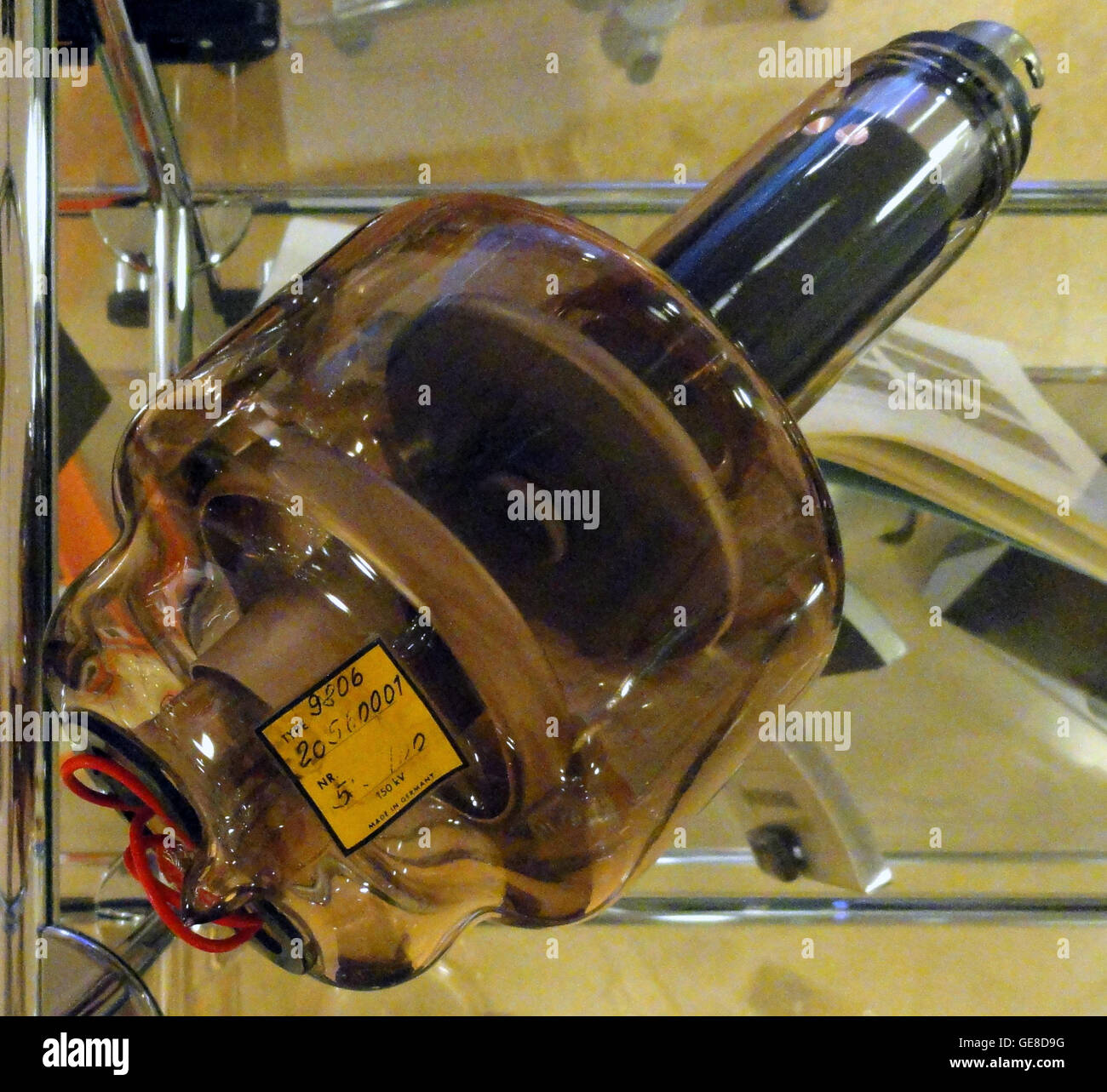 Oude RC3B6ntgen lampe dans het VU ZIEKENHUIS, foto 2 Banque D'Images