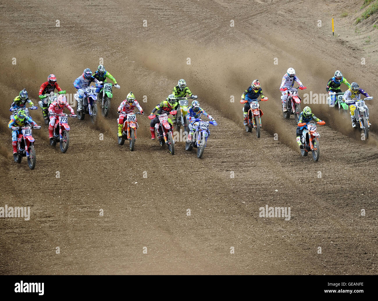 Loket, République tchèque. 24 juillet, 2016. MXGP, Grand Prix de la première course, Loket, région de Sokolov, République tchèque, le dimanche, 24 juillet, 2016. © Pavel Nemecek/CTK Photo/Alamy Live News Banque D'Images
