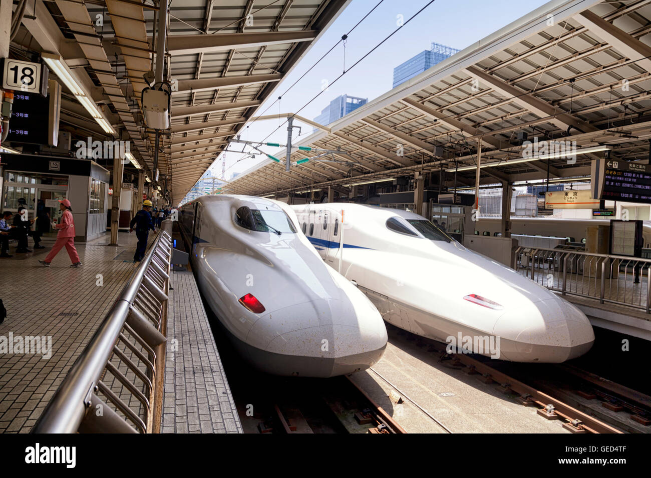 TOKYO, JAPON - 19 MAI : Main La gare de Tokyo le 19 mai 2016 à Tokyo, Japon. Banque D'Images