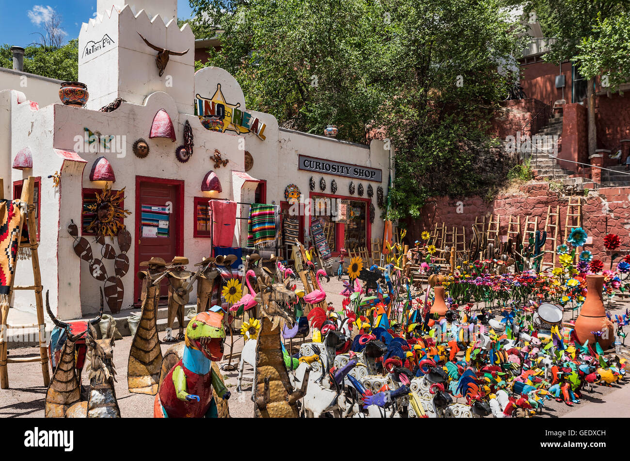 Curiosity Shop colorés, Manitou Springs, Colorado, États-Unis. Banque D'Images