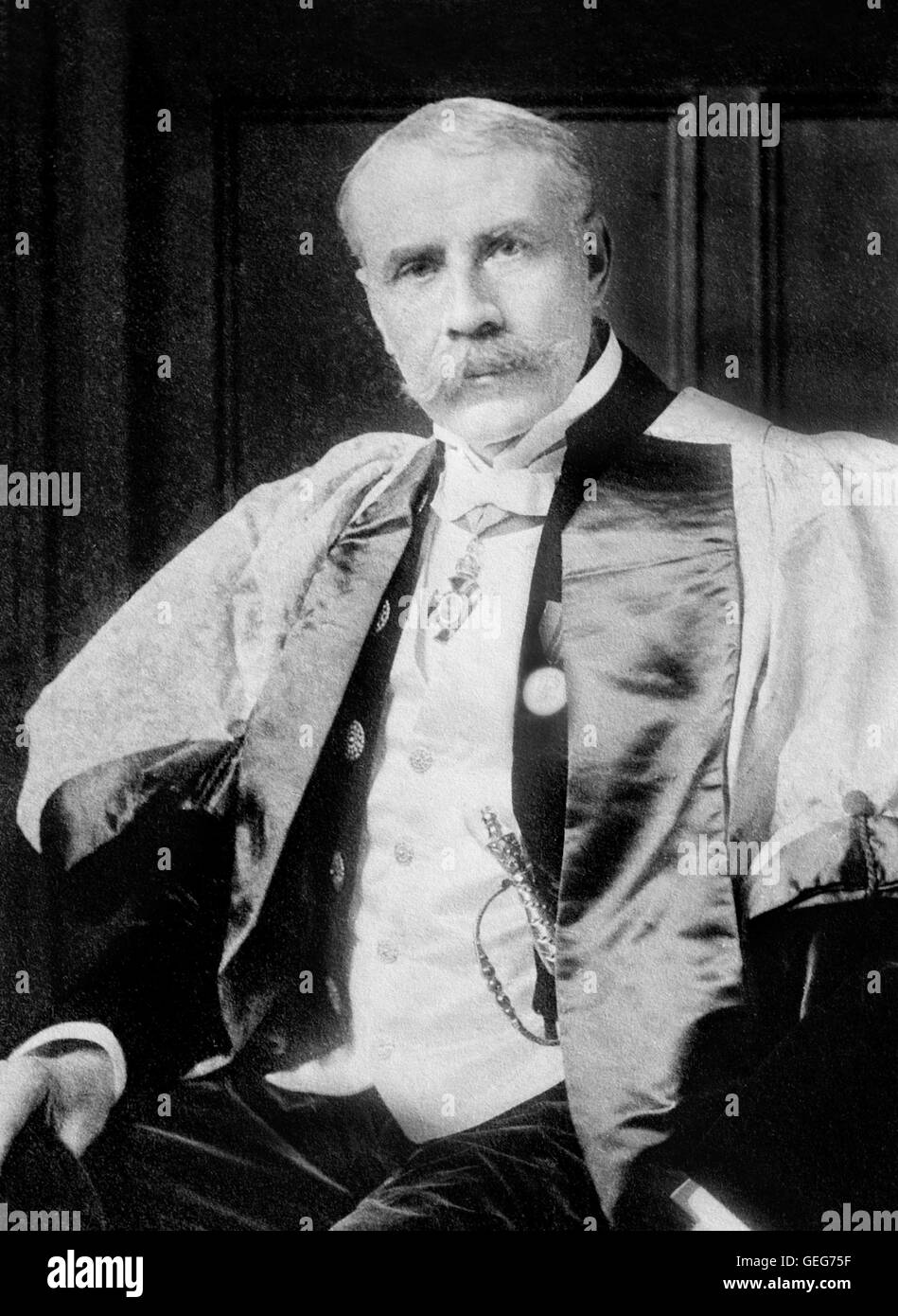 Edward Elgar. Portrait du compositeur anglais Sir Edward William Elgar (1857-1934). Photo de Bain News Service, c.1923. Banque D'Images